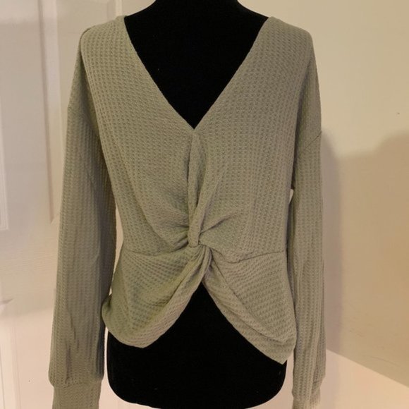 Twist Back Drop Shoulder Waffle Knit Tee - Picture 6 of 7